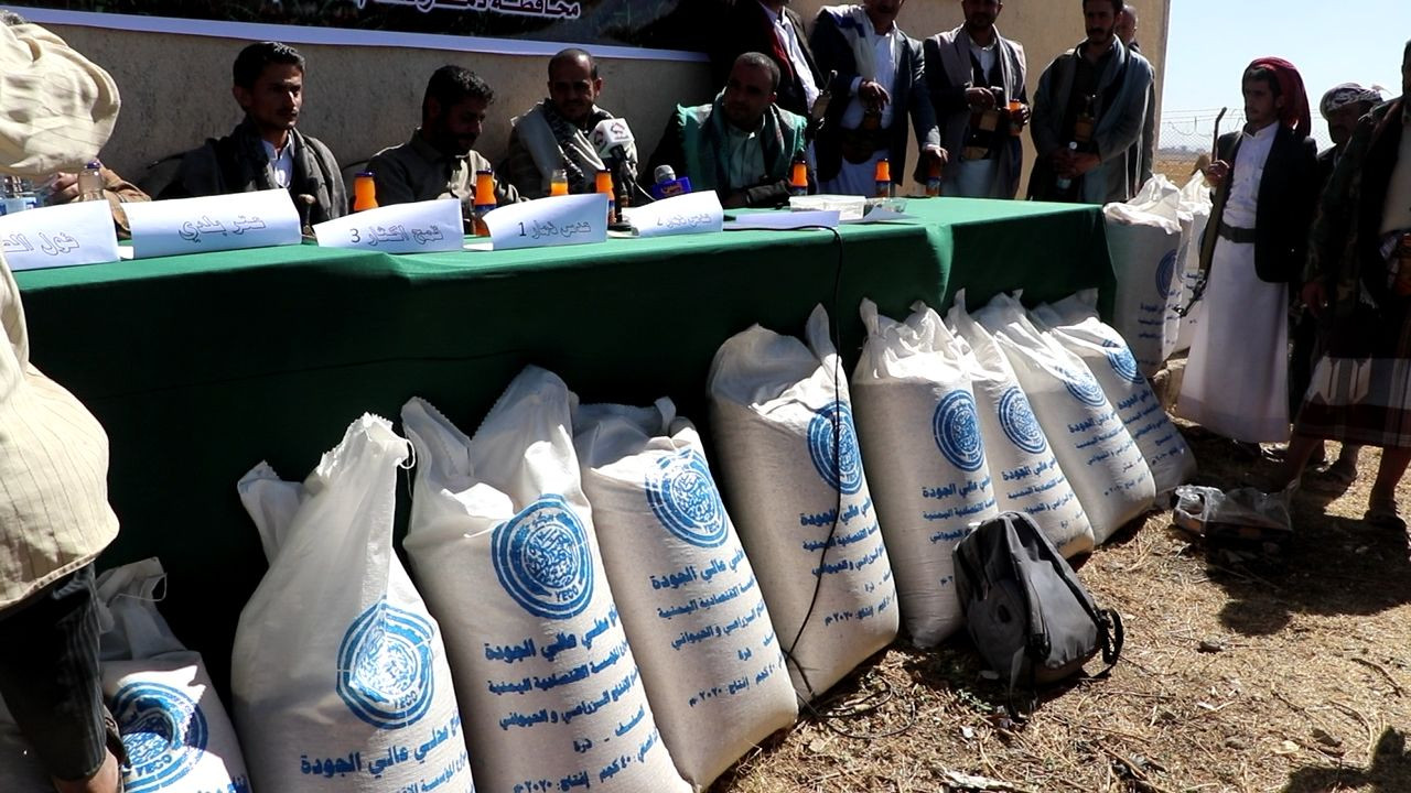 Inauguration of the delivery of grain zakat from the General Authority for Agricultural Research and Extension and the Economic Corporation in Dhamar